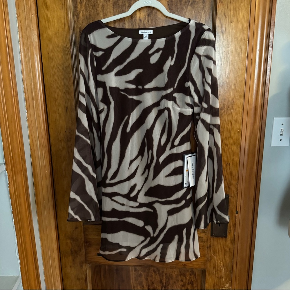 Brown and White Long Sleeve Dress